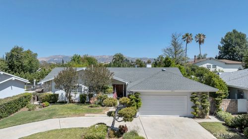 19615 Vintage St, Northridge, CA, 91325-1653 | Card Image