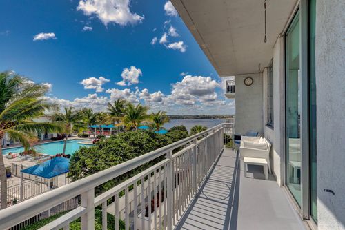 unit-818-300 S Australian Ave, West Palm Beach, FL, 33401-5097 | Card Image