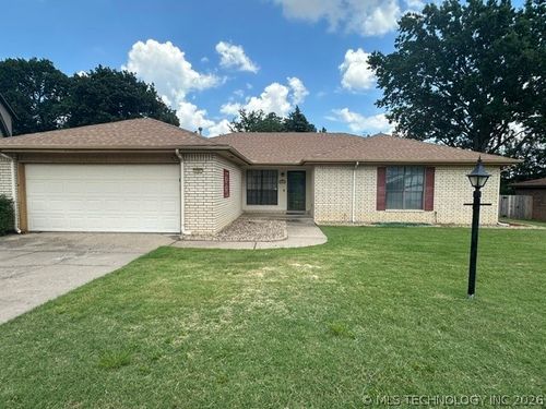 6365 S 85th East Avenue, Tulsa, OK, 74133 | Card Image