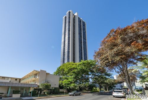 2204-930 Kaheka St, Honolulu, HI, 96814-2458 | Card Image