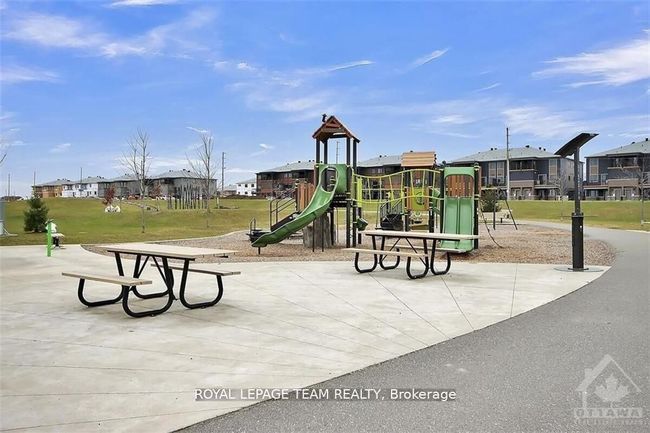 720 Lillian Freiman Private, Condo with 2 bedrooms, 3 bathrooms and 1 parking in Barrhaven ON | Image 12