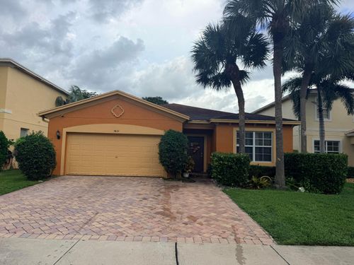 5821 Gypsum Pl, West Palm Beach, FL, 33413-1243 | Card Image