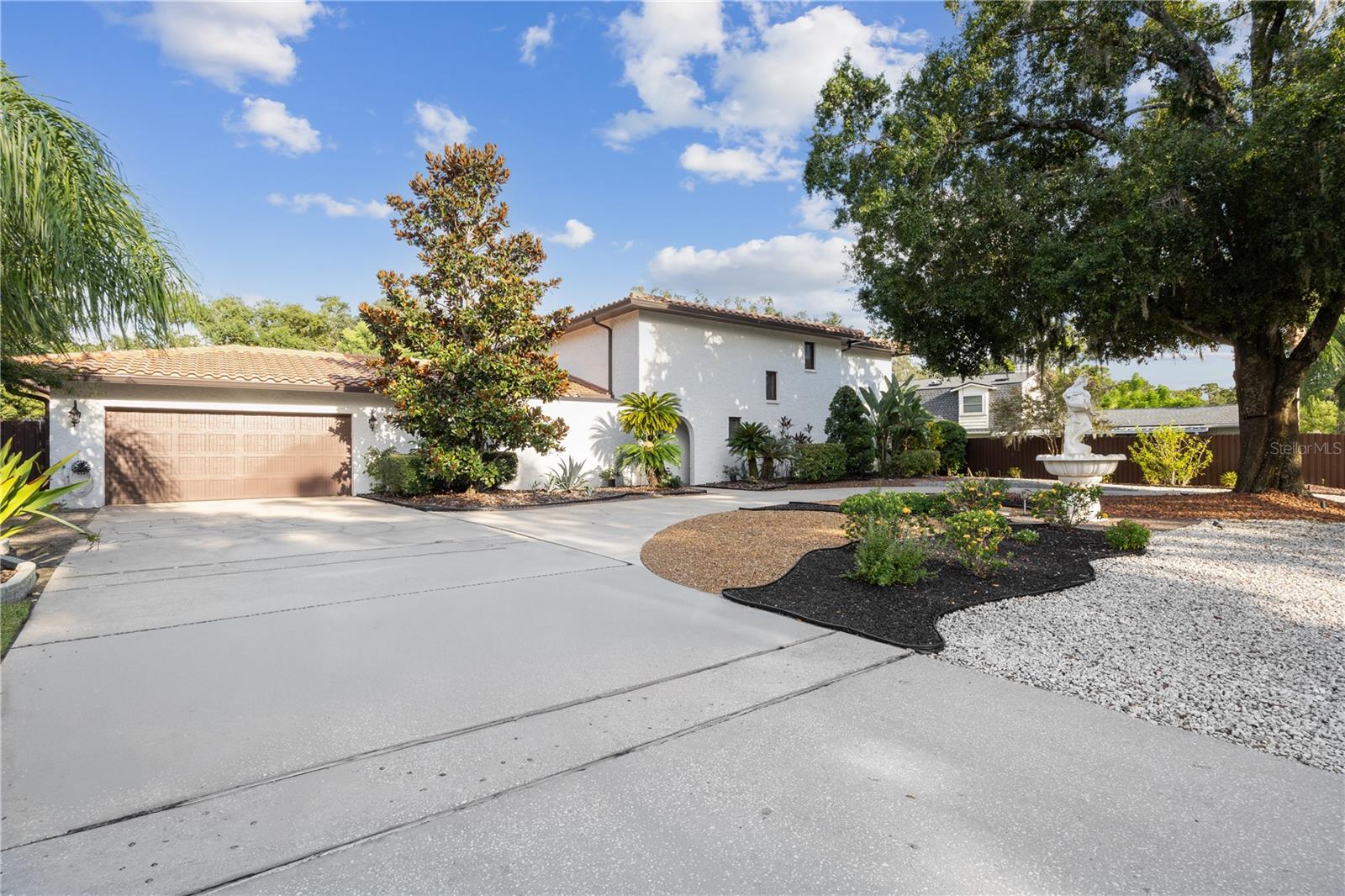 Residential in TEMPLE TERRACE 3