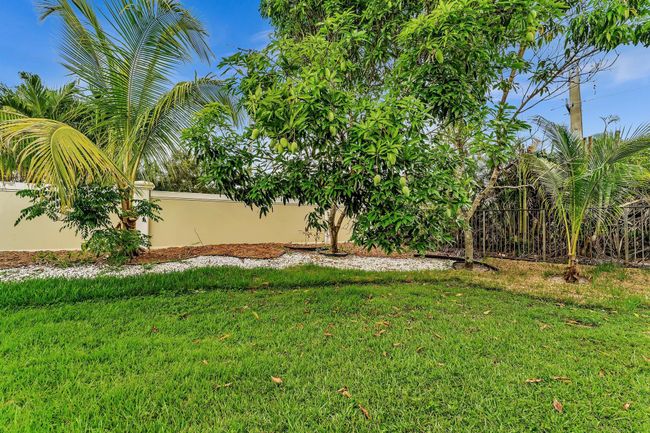 755 Sw River Bend Cir, House other with 4 bedrooms, 3 bathrooms and null parking in Stuart FL | Image 30