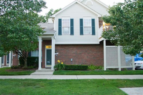 7-13367 Forest Ridge Boulevard, Sterling Heights, MI, 48313 | Card Image