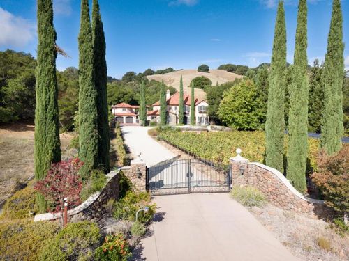 5371 Stonehurst Dr, Martinez, CA, 94553-9642 | Card Image