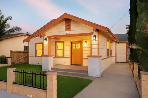 1350 E 8th St, Long Beach, CA, 90813-4919 | Card Image