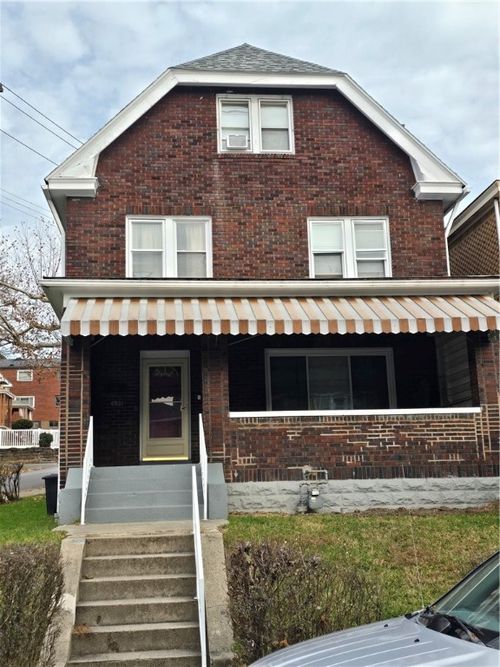 6501 Deary St, Pittsburgh, PA, 15206-2739 | Card Image