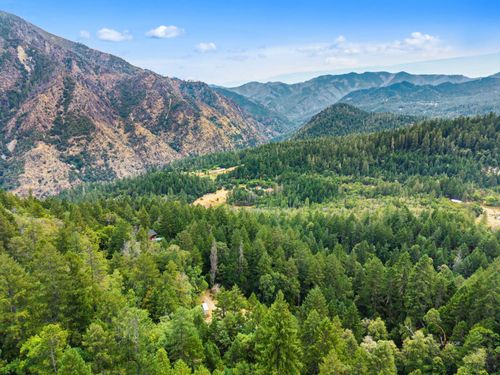 811 Mcconnaha Rd, Burnt Ranch, CA, 95527 | Card Image