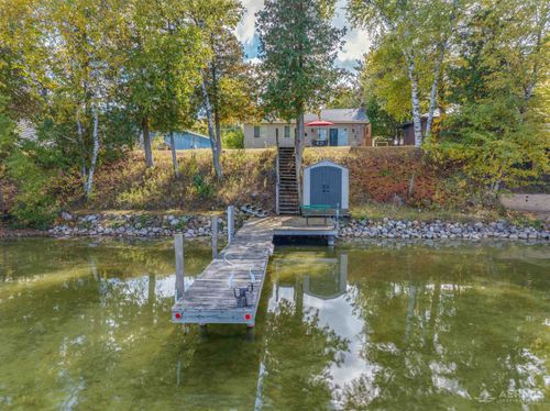 1024 W Lake Dr, West Branch, MI, 48661-9354 | Card Image