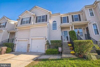 305 Huntington Drive, Townhouse with 3 bedrooms, 2 bathrooms and null parking in DELRAN NJ | Image 2