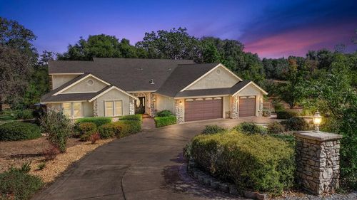 3501 Walnut Hill Dr, Cool, CA, 95614-9426 | Card Image