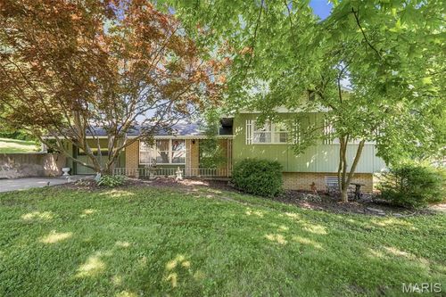 205 Hillcrest Dr, Elsberry, MO, 63343-1601 | Card Image