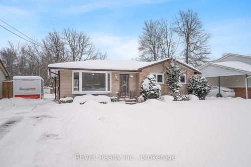 1154 Tenth St, Fort Erie, ON, L2A6B1 | Card Image