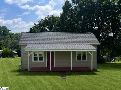 115 E Beattie St, Liberty, SC, 29657-1407 | Card Image
