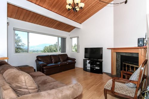 1525 Elinor Cres, Port Coquitlam, BC, V3C2Y3 | Card Image