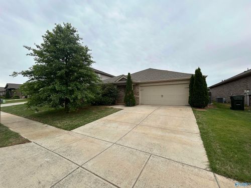 122 Daymark Dr, Madison, AL, 35756-5901 | Card Image