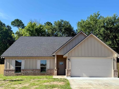 7735 Windcastle Dr, Beaumont, TX, 77713-4318 | Card Image