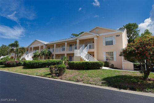 apt-106-757 Wiggins Lake Dr, NAPLES, FL, 34110-6017 | Card Image
