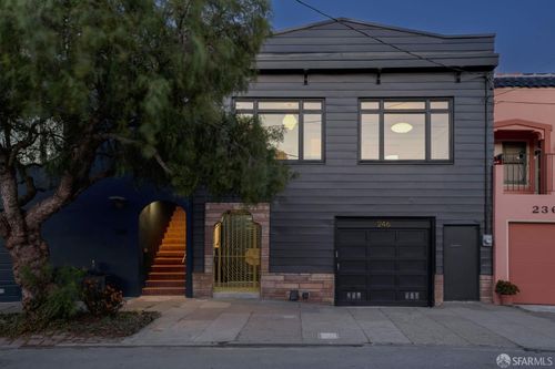 246 Detroit St, San Francisco, CA, 94131-3115 | Card Image