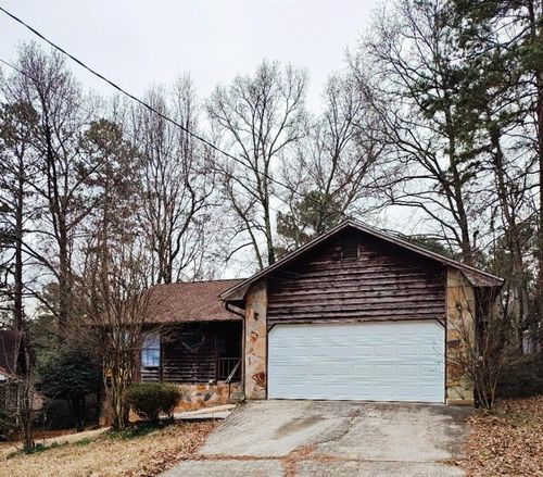 629 Woodsong Ln, Stone Mountain, GA, 30087-5736 | Card Image