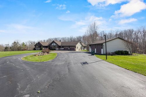 4946 Denmark Road, NEW DENMARK, WI, 54208 | Card Image