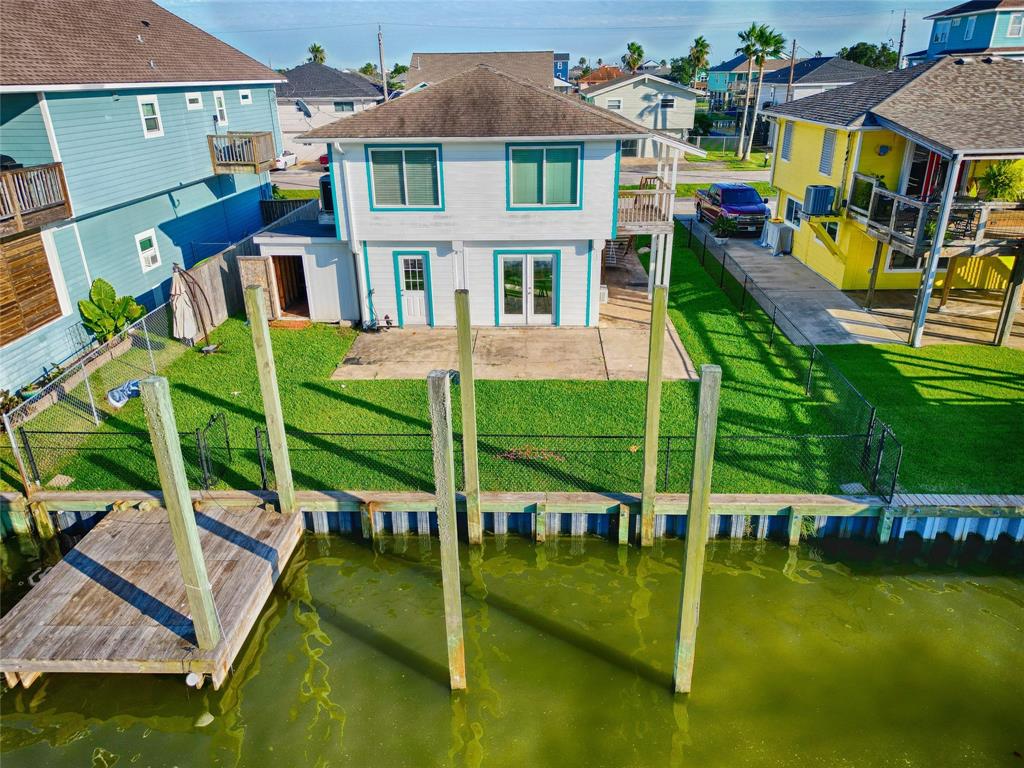 Tarpon St, Hitchcock, TX 77563
