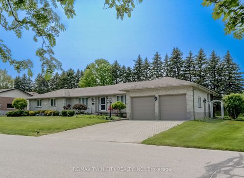 1069 Sunset Dr, St Clements, ON, N0B2M0 | Card Image