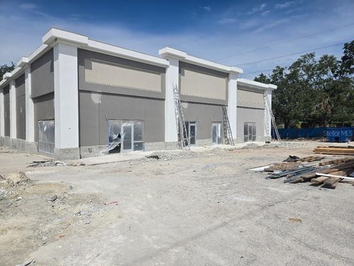 11210 N 30th St, Tampa, FL, 33612-6442 | Card Image