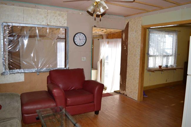 216 Railway Avenue N, Home with 3 bedrooms, 1 bathrooms and 4 parking in Morrin AB | Image 8