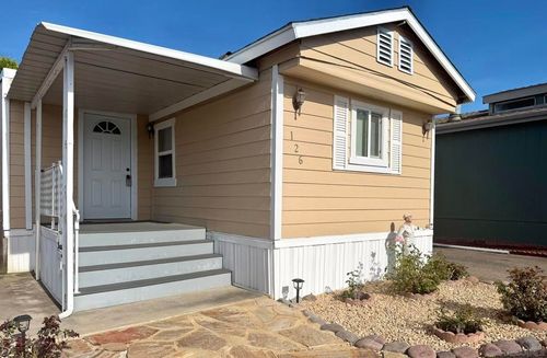 126-6460 Convoy Ct, San Diego, CA, 92117-2345 | Card Image
