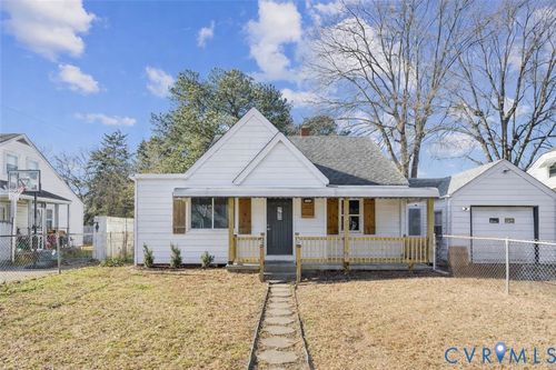 2107 Willow Wood Dr, Norfolk, VA, 23509-2135 | Card Image