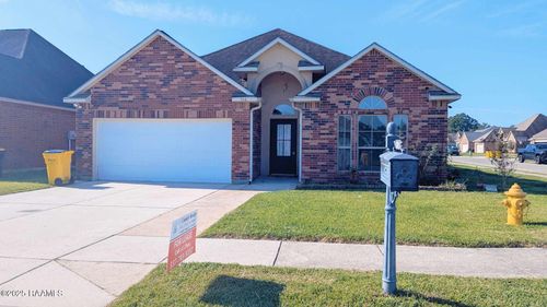 100 Meadowvale Dr, Carencro, LA, 70520-5867 | Card Image