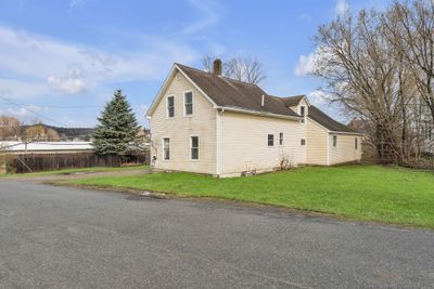 4 South Street, House other with 3 bedrooms, 2 bathrooms and null parking in Orleans VT | Image 2