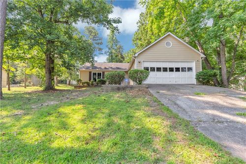 6725 River Glen Dr, Riverdale, GA, 30296-2797 | Card Image
