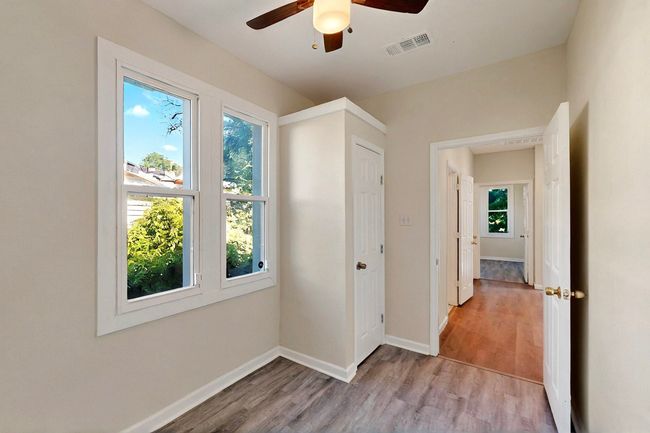 1107 E Annie St, House other with 3 bedrooms, 2 bathrooms and null parking in Fort Worth TX | Image 13