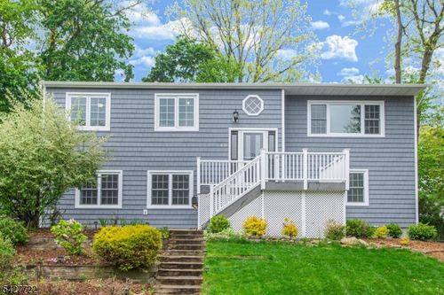 450 Herrick Dr, Dover, NJ, 07801-2065 | Card Image