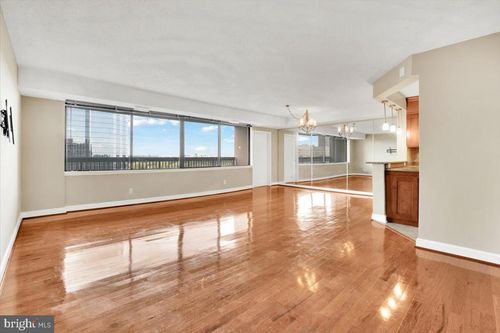 apt-1203e-3709 S George Mason Dr, FALLS CHURCH, VA, 22041-3746 | Card Image
