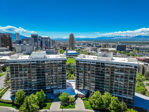 1204w-241 N Vine St, Salt Lake City, UT, 84103-1938 | Card Image