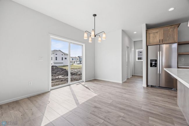 Photos of Previous Model | Image 20