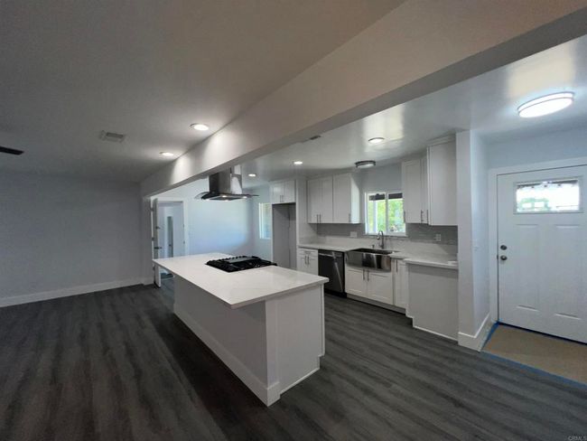 633 Kempton St, House other with 4 bedrooms, 2 bathrooms and 8 parking in Spring Valley CA | Image 4