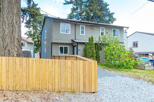 1117 Goldstream Ave, Langford, BC, V9B2N4 | Card Image