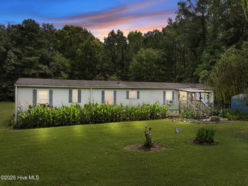 650 Reek Rd, Columbia, NC, 27925-9761 | Card Image