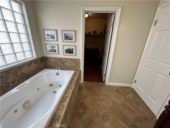 UNIT-2 - 10866 Bluffside Dr, Townhouse with 3 bedrooms, 3 bathrooms and 2 parking in Studio City CA | Image 26