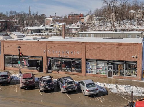 443 Railroad St, St. Johnsbury, VT, 05819-1737 | Card Image