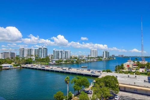 ph-a-1455 N Treasure Dr, North Bay Village, FL, 33141-4140 | Card Image