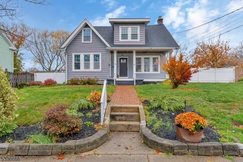 21 Grant Ave, Somerville, NJ, 08876-2510 | Card Image