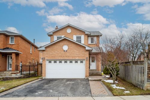 80 Summitcrest Dr, Richmond Hill, ON, L4S1A8 | Card Image