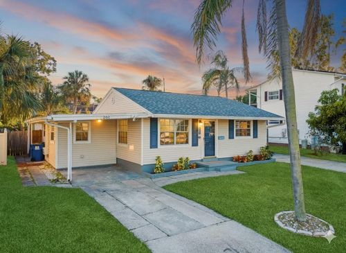 200 82nd Ave N, ST PETERSBURG, FL, 33702-4446 | Card Image