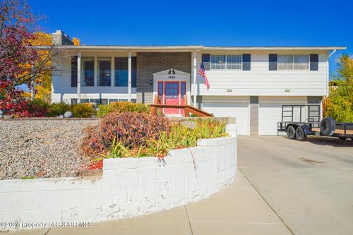 5604 Villa View Dr, Farmington, NM, 87402-8273 | Card Image